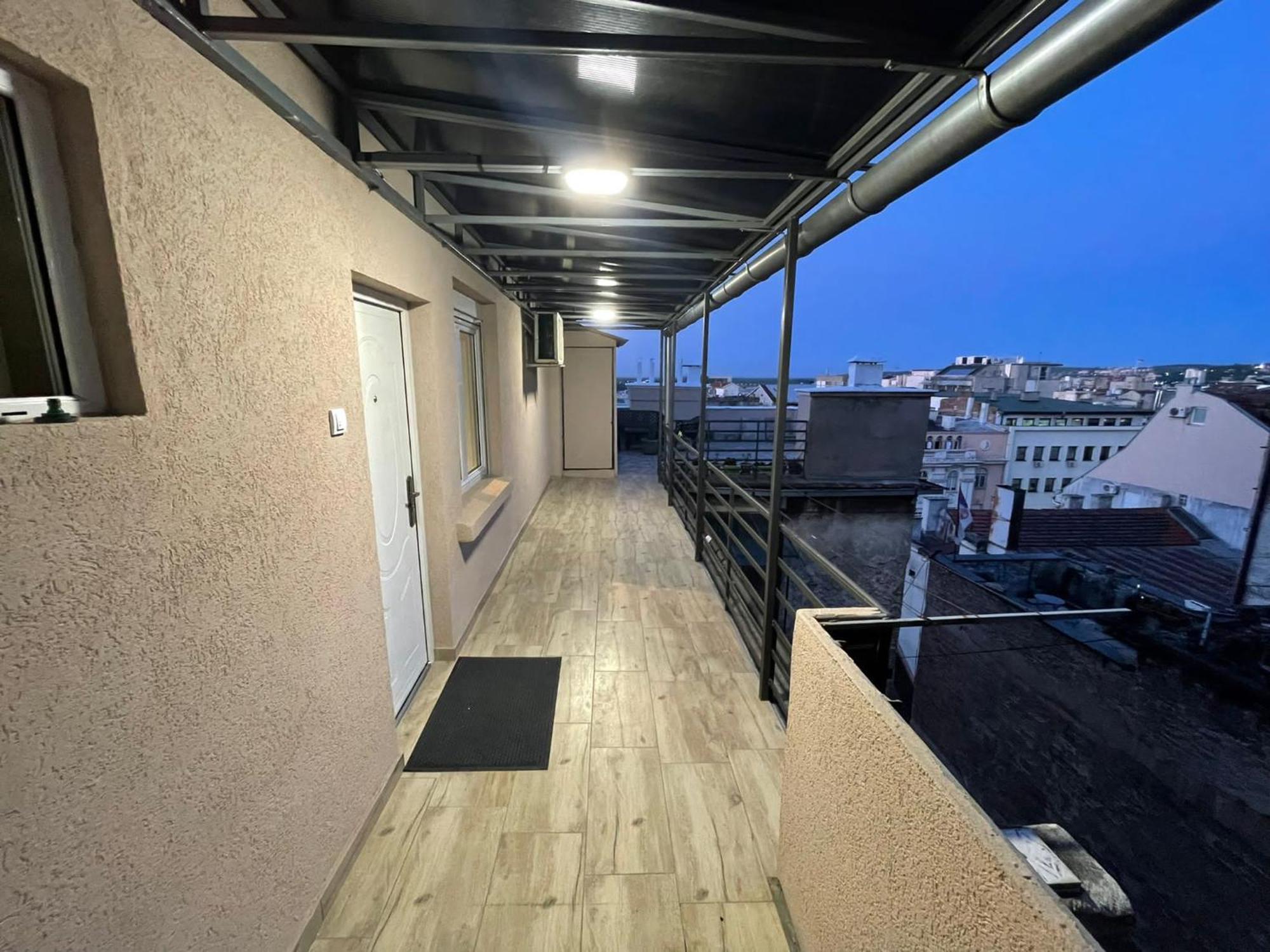 New Sky Terrace Lejlighed Beograd Eksteriør billede